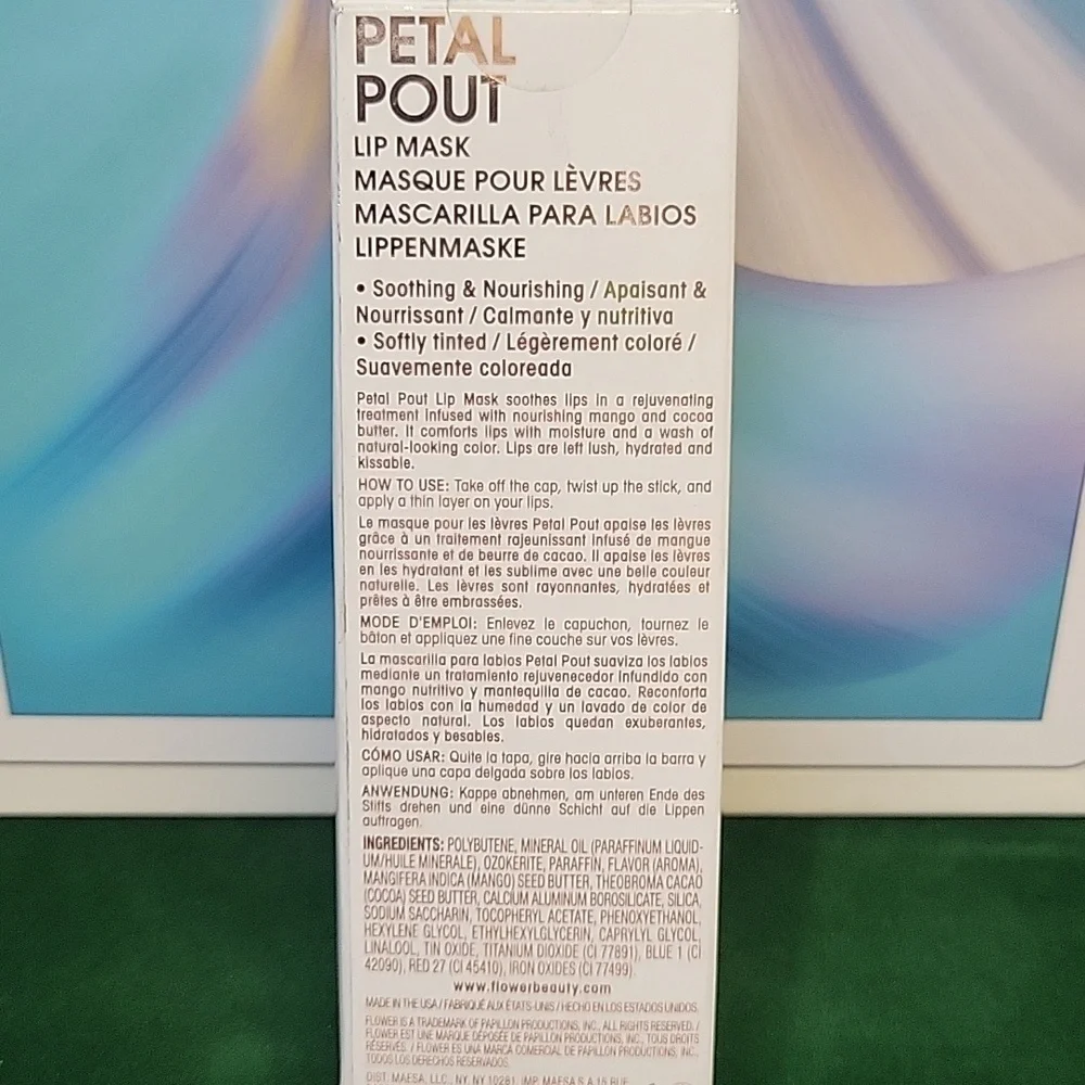 Flower Beauty Petal Pout Lip Mask Supernova LM8 New in Box